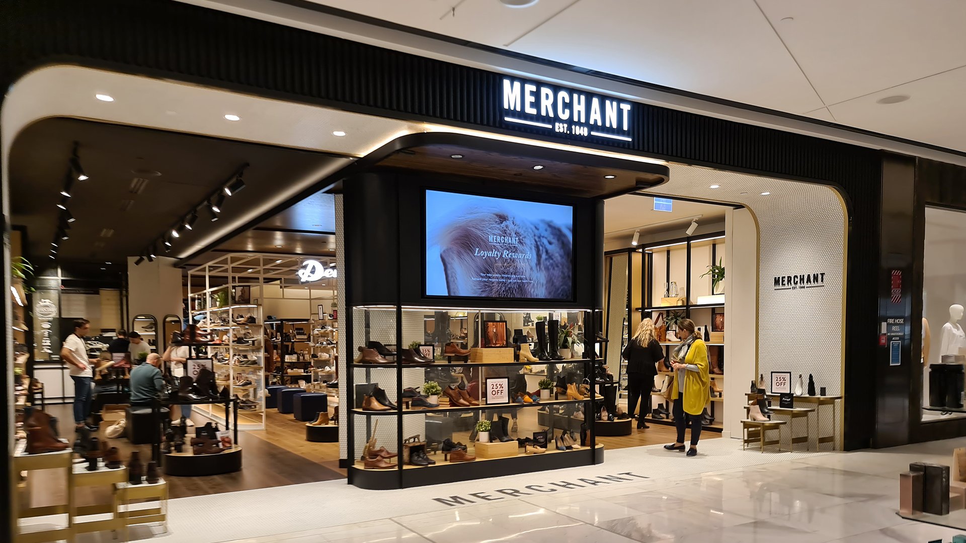 Merchant 1948 Tienda de Calzado